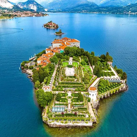 Your Dream On Maggiore: Historic House E Private Jacuzzi Ferienhaus *