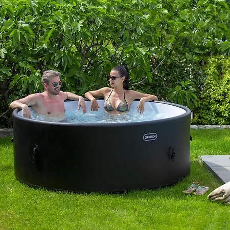 Hébergement de vacances Your Dream On Maggiore: Historic House E Private Jacuzzi