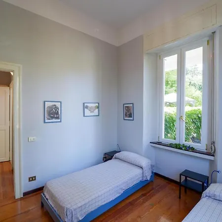 Casa de Férias Your Dream On Maggiore: Historic House E Private Jacuzzi *